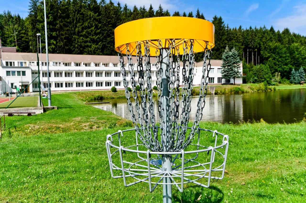 Hotel Resort Luna Ledec nad Sazavou Exterior photo